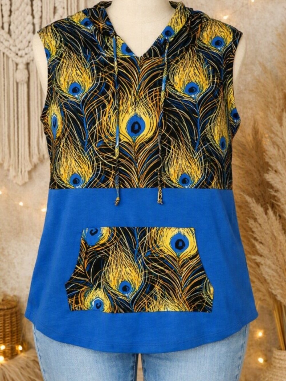 LuLaRoe Peacock Print Sleeveless Hooded Top Shirt L Boho Athleisure Festival